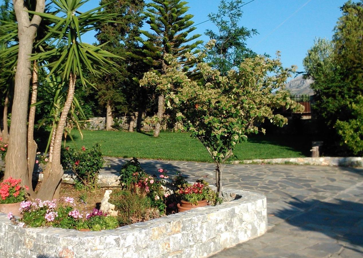 Plakias Villas Lefkogeia Exterior photo